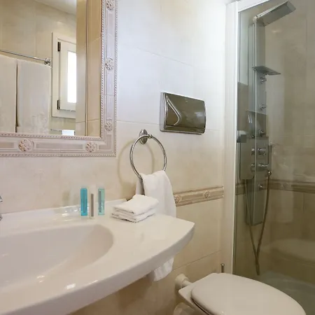 Stelia Mare Apartment Naousa (Paros)